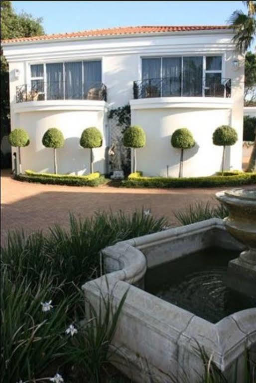 Luxury Beach Apartments Дурбан Экстерьер фото